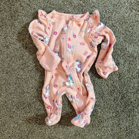 Newborn Baby Girl Sleep N Play Ultra Soft Unicorn Zip Footies EUC - Picture 4 of 7